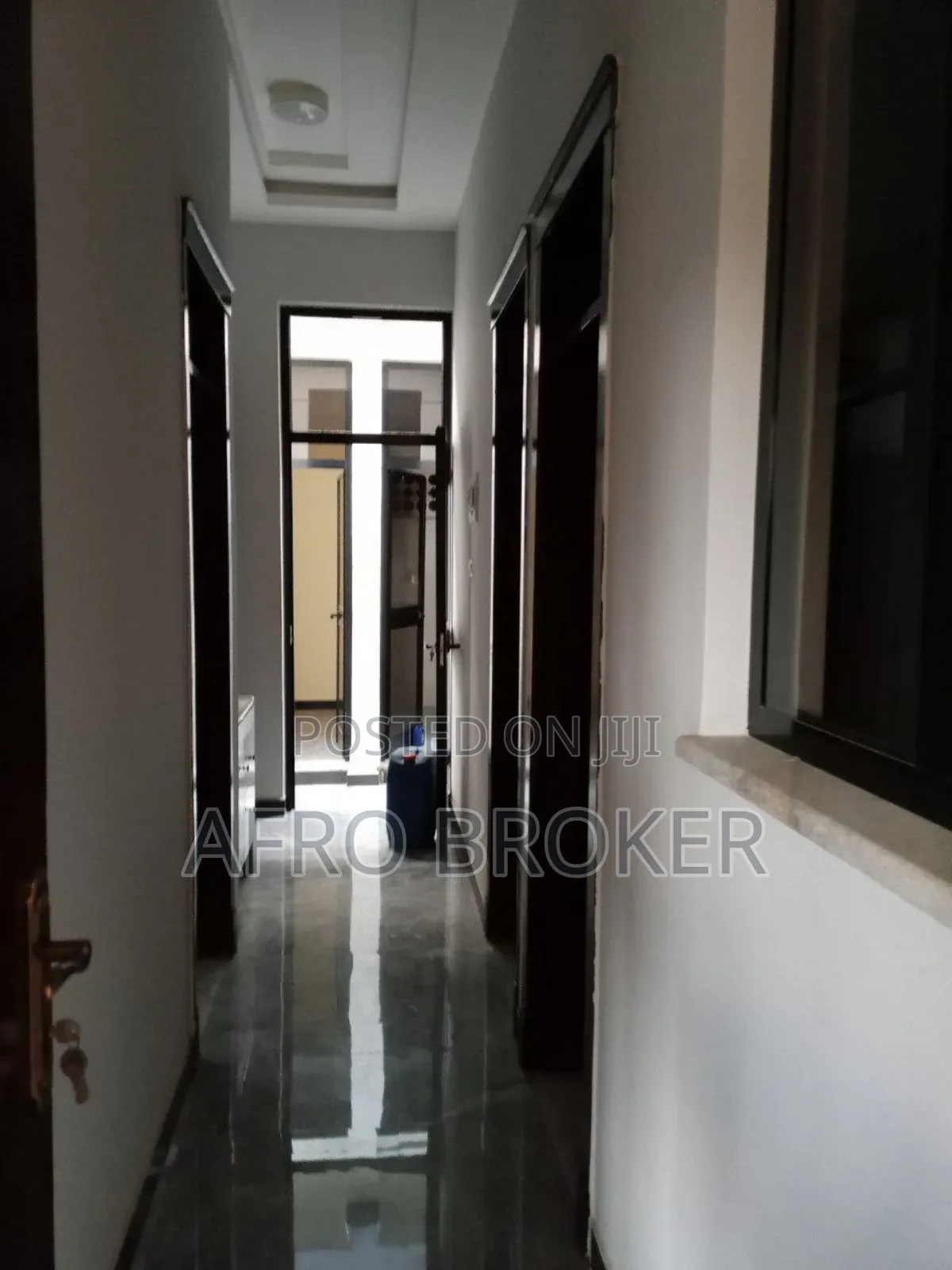 Furnished 4bdrm Villa in Lafto for sale