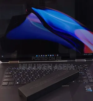 New Laptop HP Spectre X360 16GB Intel Core I7 SSD 1T