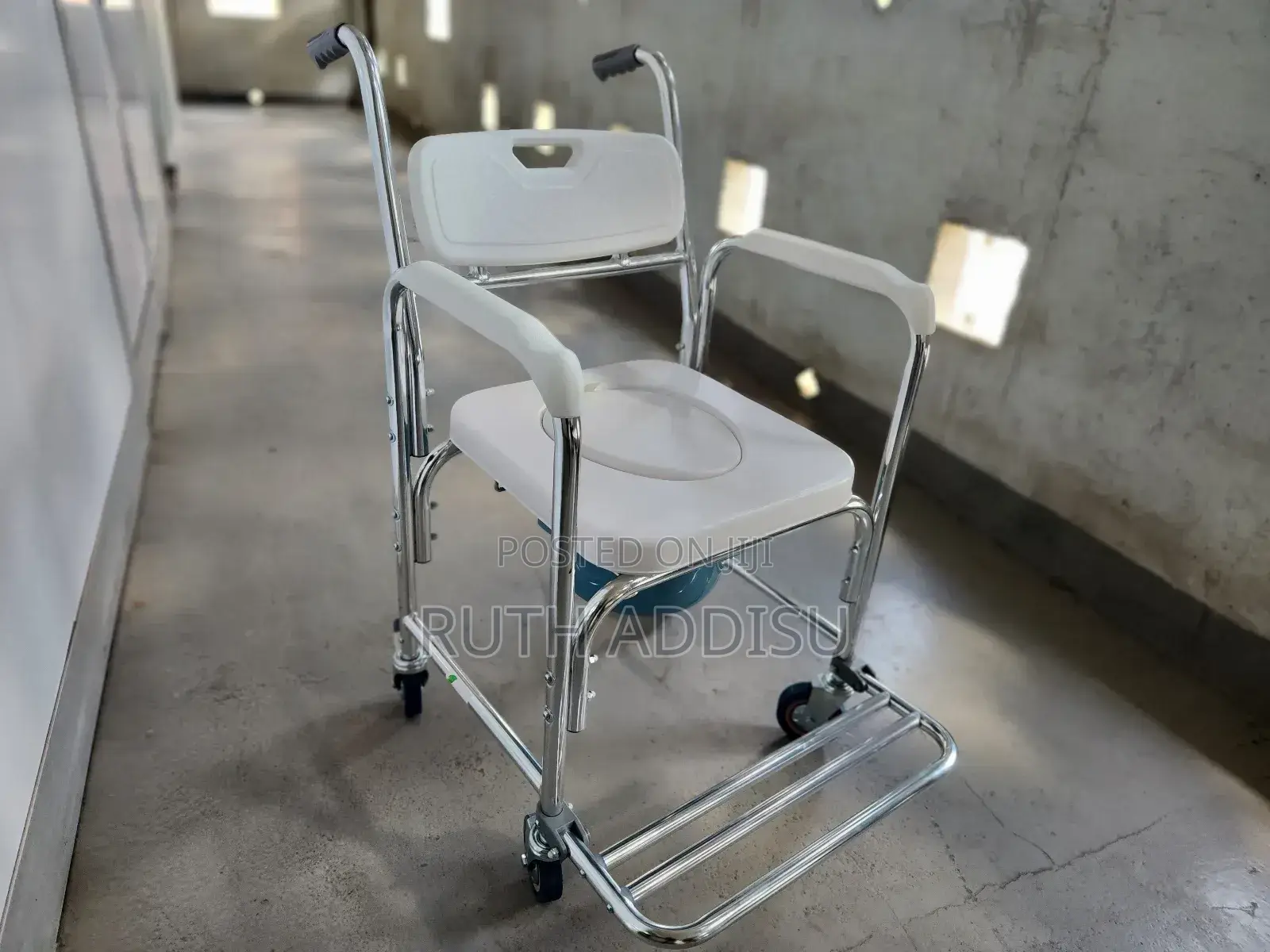Commode Chair半9commode Chair3法commode Chair7四toilet Wheel