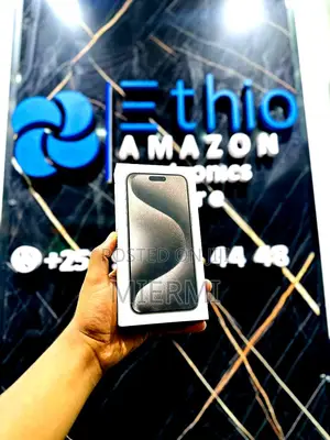 Photo - New Apple iPhone 15 Pro Max 256 GB