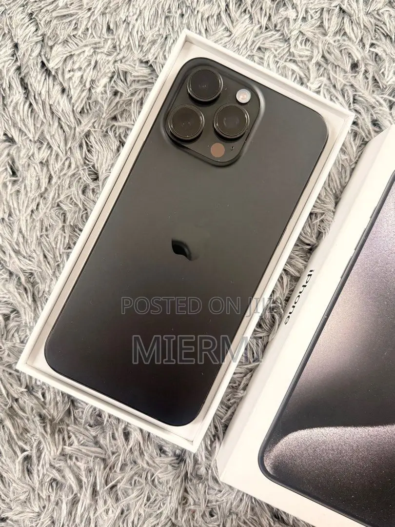 Apple iPhone 15 Pro Max 512 GB Black