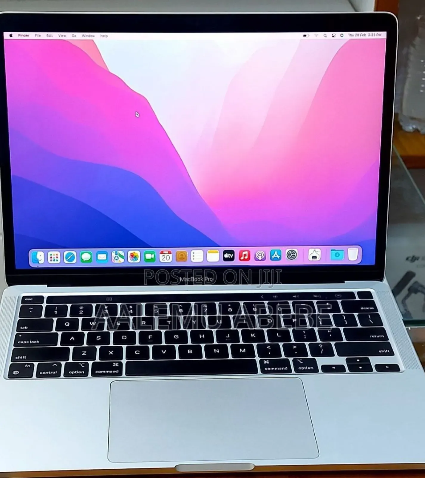 New Laptop Apple MacBook Pro 2020 M1 8GB Apple M1 SSD 512GB