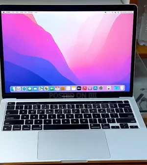 New Laptop Apple MacBook Pro 2020 M1 8GB Apple M1 SSD 512GB