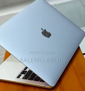New Laptop Apple MacBook Pro 2020 M1 8GB Apple M1 SSD 512GB