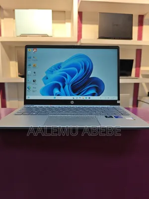 New Laptop HP Stream Notebook 16GB Intel Core I7 SSD 512GB