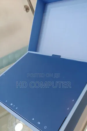 New Microsoft Surface Pro 11th Edition, a Copilot+ PC 16GB SSD 512GB