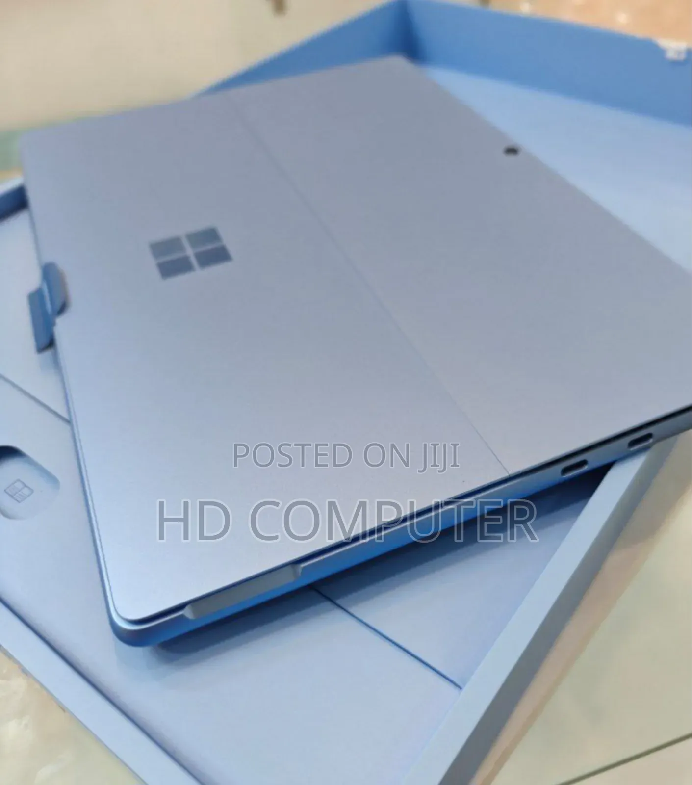 New Microsoft Surface Pro 11th Edition, a Copilot+ PC 16GB SSD 512GB