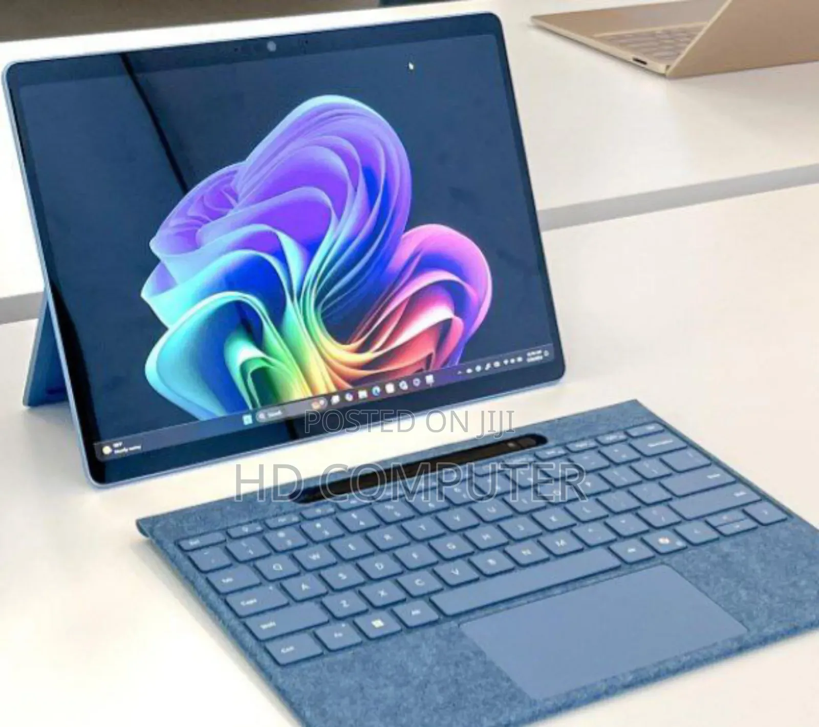 New Microsoft Surface Pro 11th Edition, a Copilot+ PC 16GB SSD 512GB