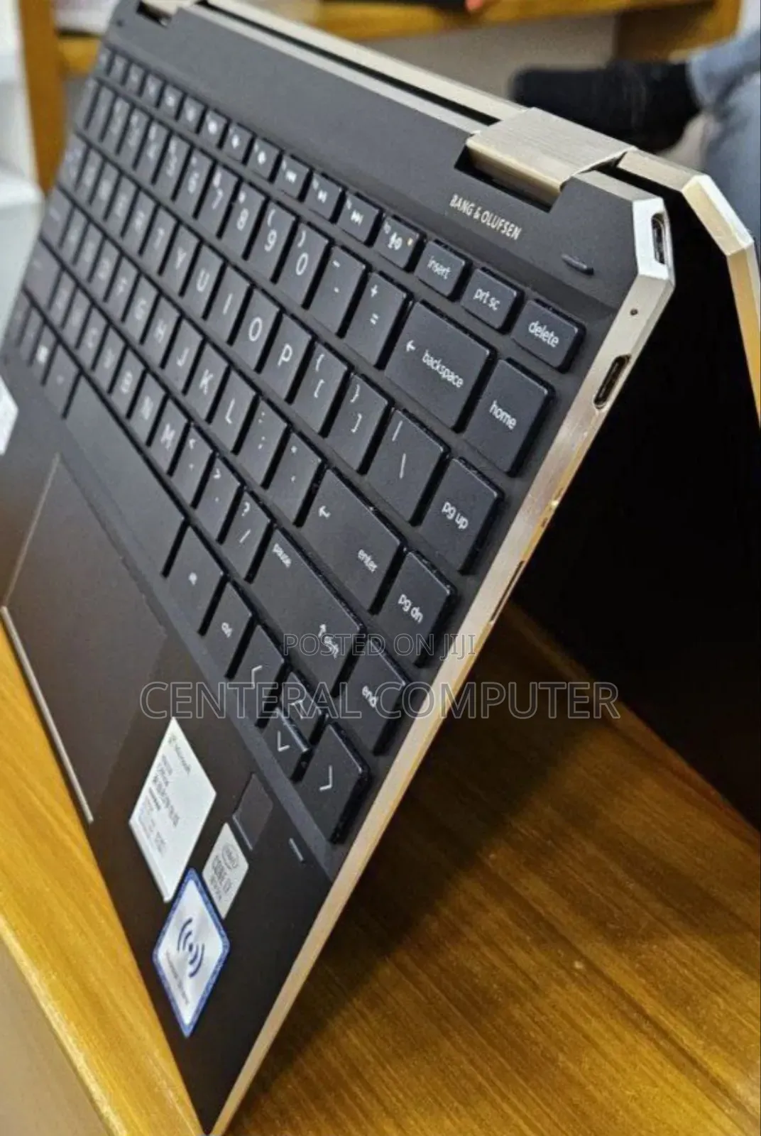 New Laptop HP Spectre X360 16GB Intel Core I7 SSD 512GB