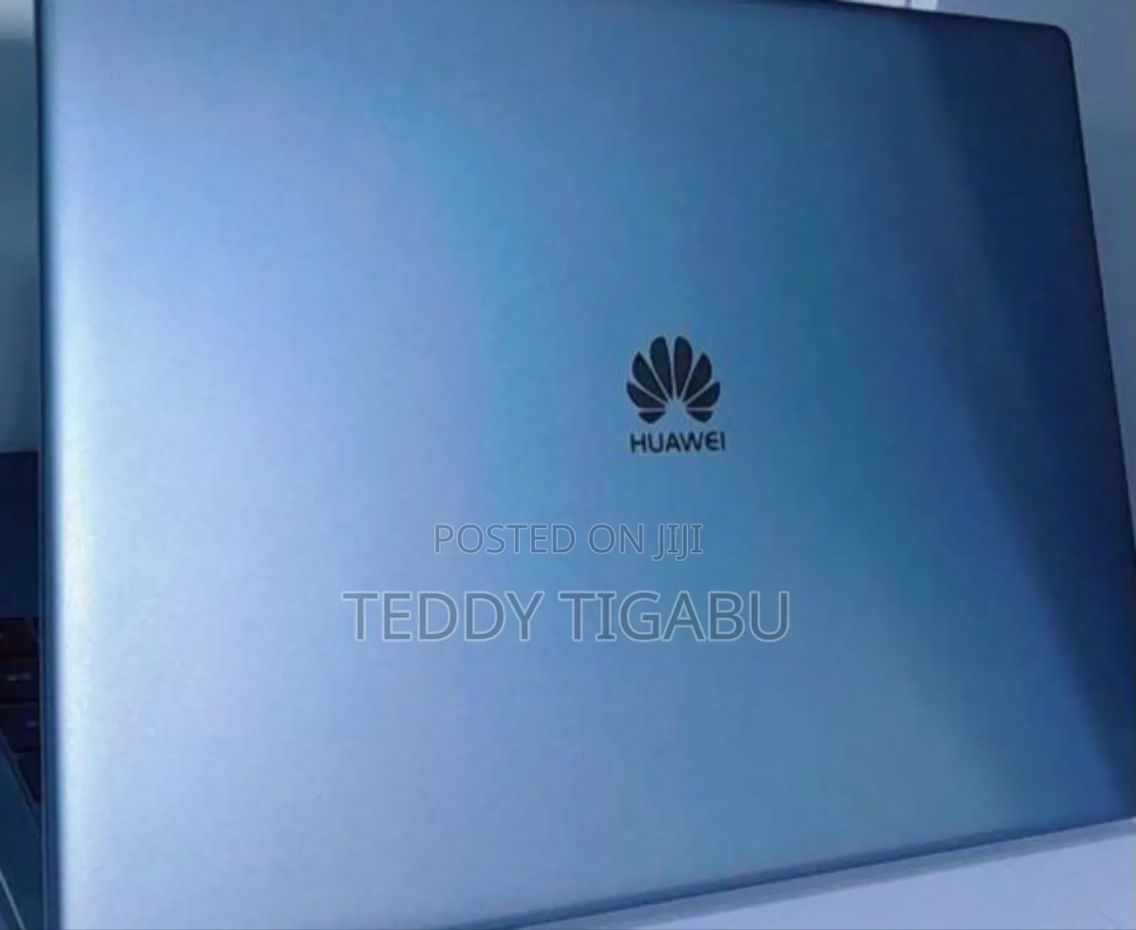 New Laptop Huawei MateBook HZ-W19 8GB Intel Core I5 SSD 256GB