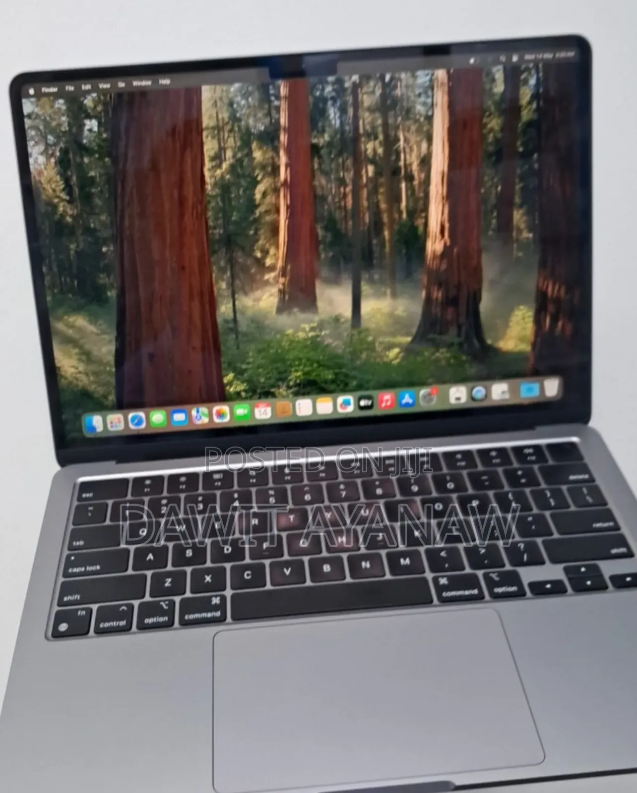 New Laptop Apple MacBook Air 2022 M2 8GB Apple M2 SSD 256GB