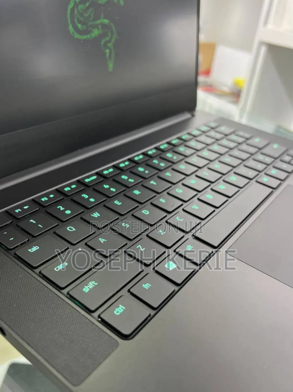New Laptop Razer Blade 16GB AMD Ryzen 9 SSD 1T