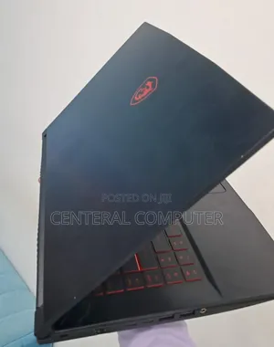 New Laptop MSI GP75 Leopard 16GB Intel Core I7 SSD 512GB