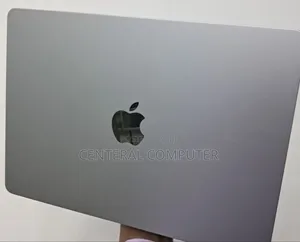 Photo - New Laptop Apple MacBook Air 2022 M2 8GB Apple M2 SSD 256GB