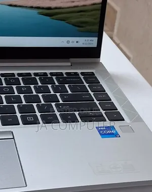 New Laptop HP EliteBook 840 G8 16GB Intel Core I7 SSD 512GB