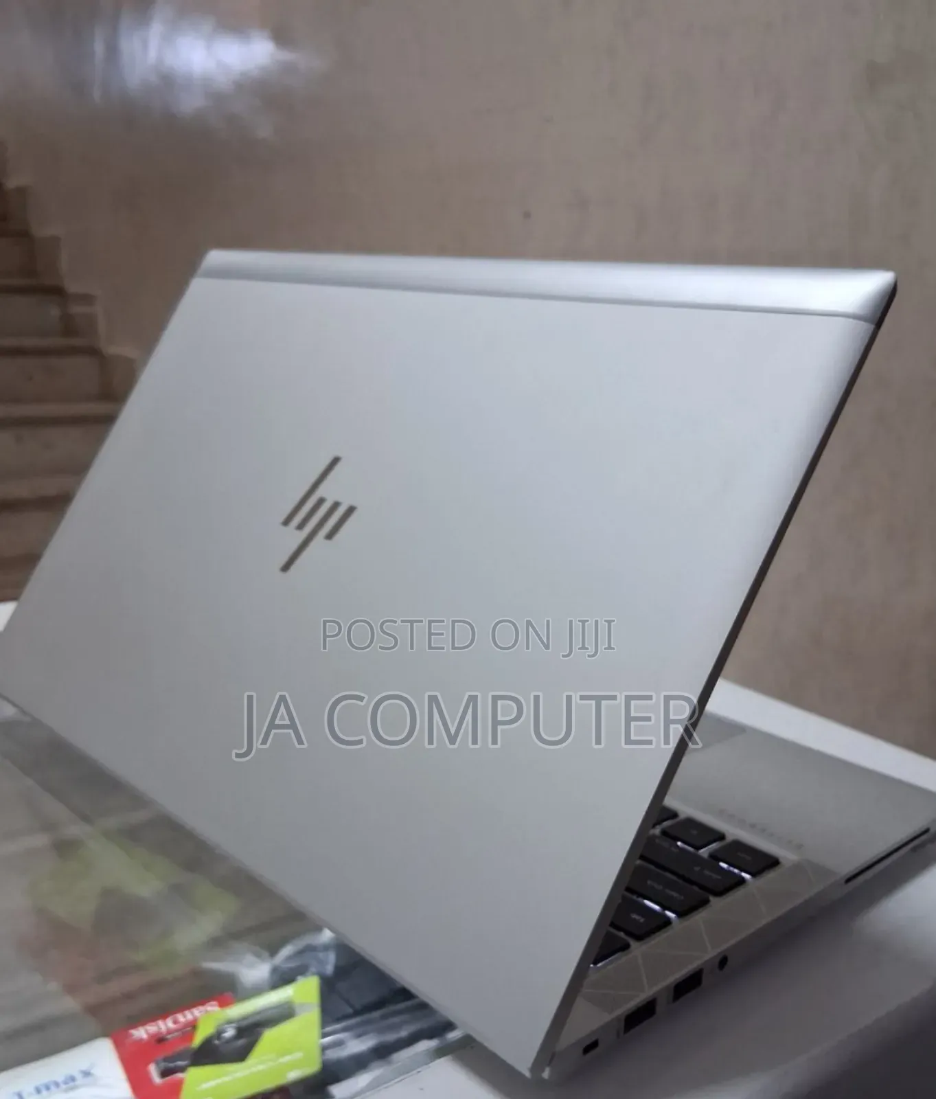 New Laptop HP EliteBook 840 G8 16GB Intel Core I7 SSD 512GB