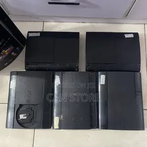 Photo - Ps3 Super Slim 5games
