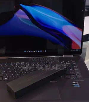 New Laptop HP Spectre X360 13 16GB Intel Core I7 SSD 1T