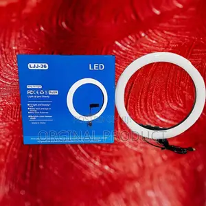 Photo - Your Secret to Stunning Selfies: The 14-Inch Ring