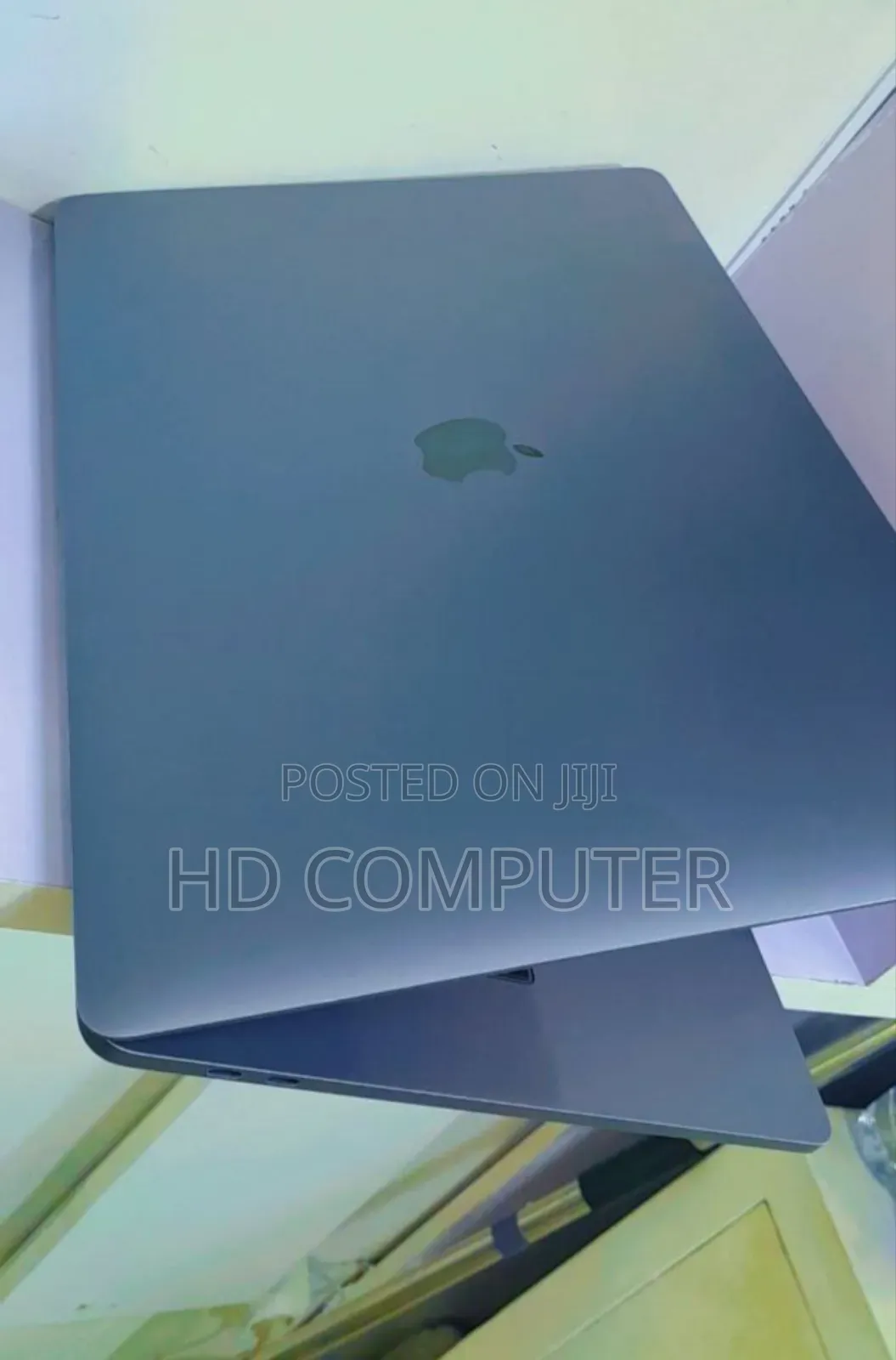 New Laptop Apple MacBook Pro 2017 16GB Intel Core I7 SSD 512GB