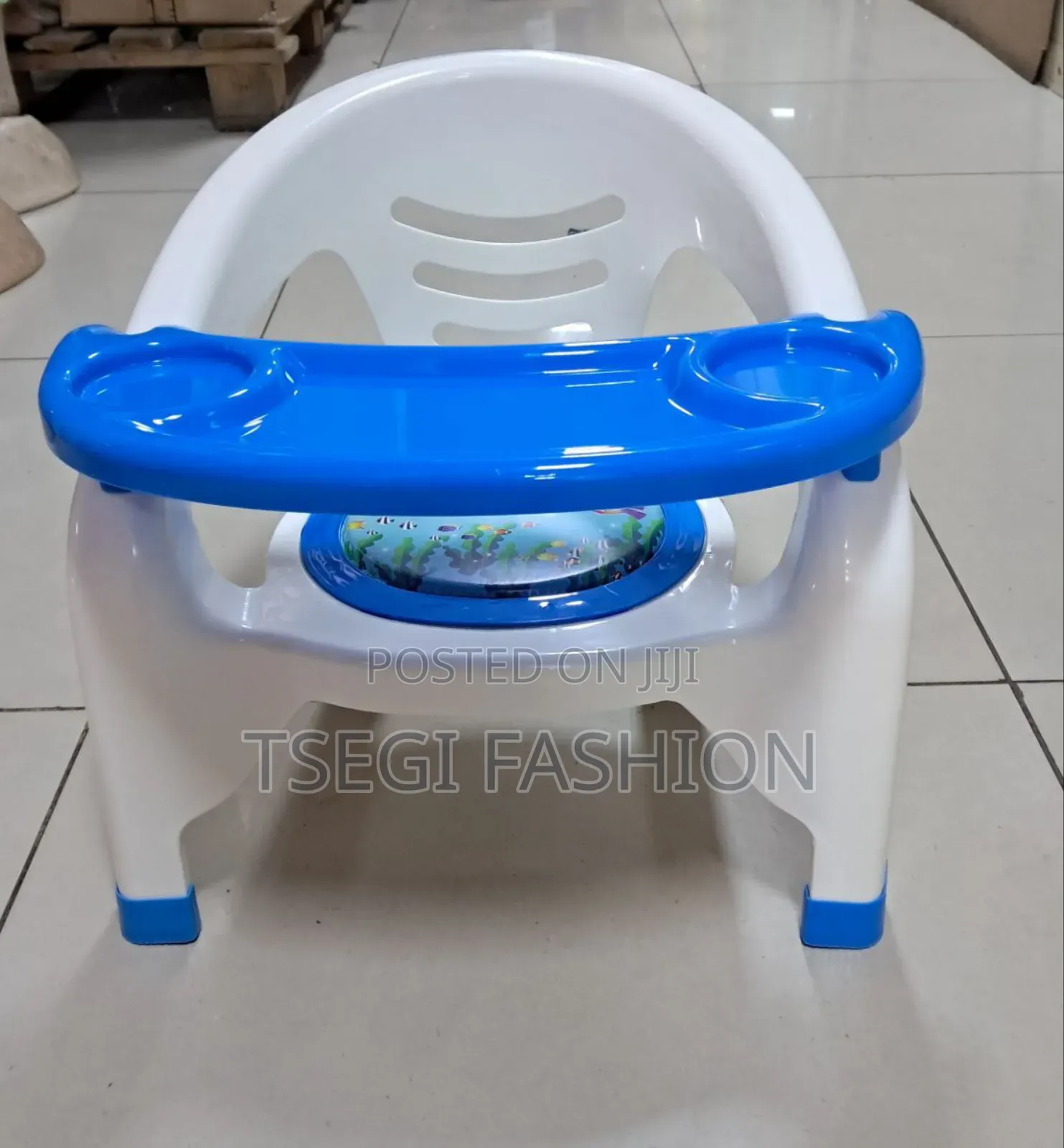 Cinderella Baby Chair/የልጆች መመገቢያ ወንበር