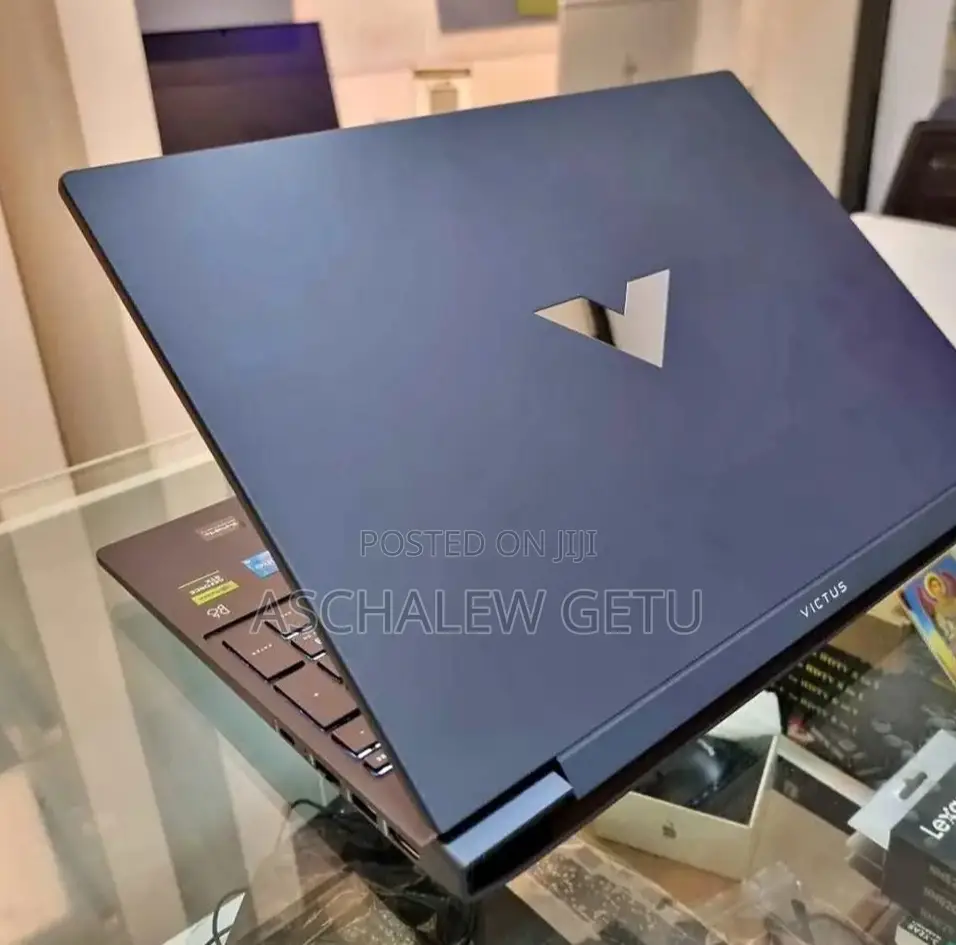 New Laptop HP Victus 16 16GB Intel Core I7 SSD 1T