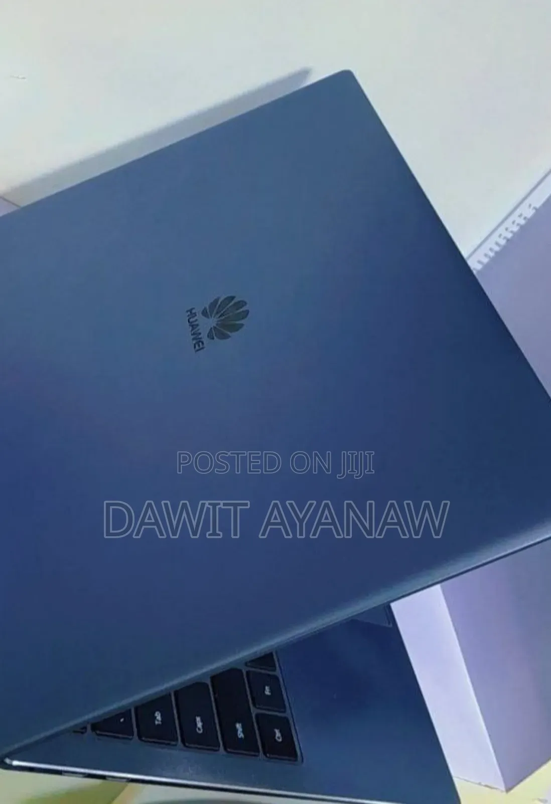 New Laptop Huawei MateBook 13 WRT-W19E 8GB Intel Core I5 SSD 256GB