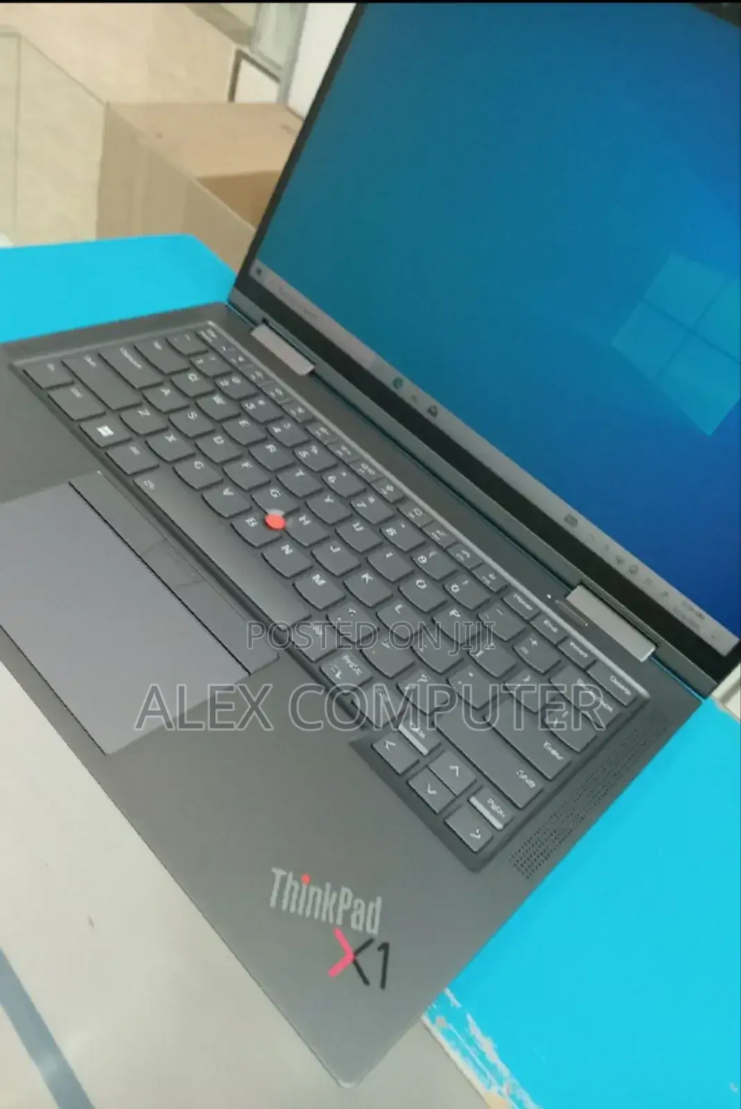 New Laptop Lenovo ThinkPad X1 Yoga Gen 8 32GB Intel Core I7 SSD 1T