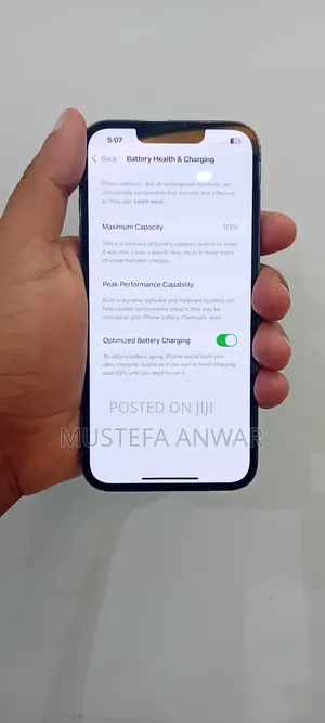 Photo - Apple iPhone 13 Pro 128 GB Blue