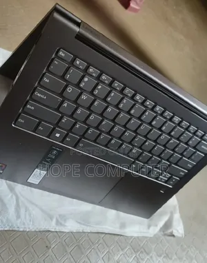 New Laptop Lenovo Yoga C930 16GB Intel Core I7 SSD 512GB