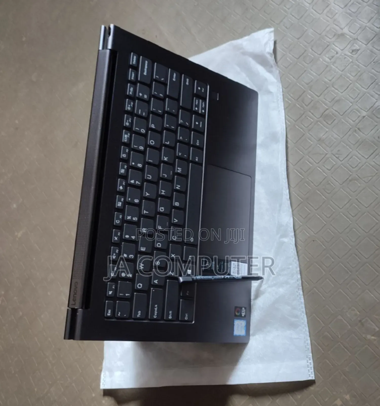 New Laptop Lenovo Yoga C930 16GB Intel Core I7 SSD 512GB