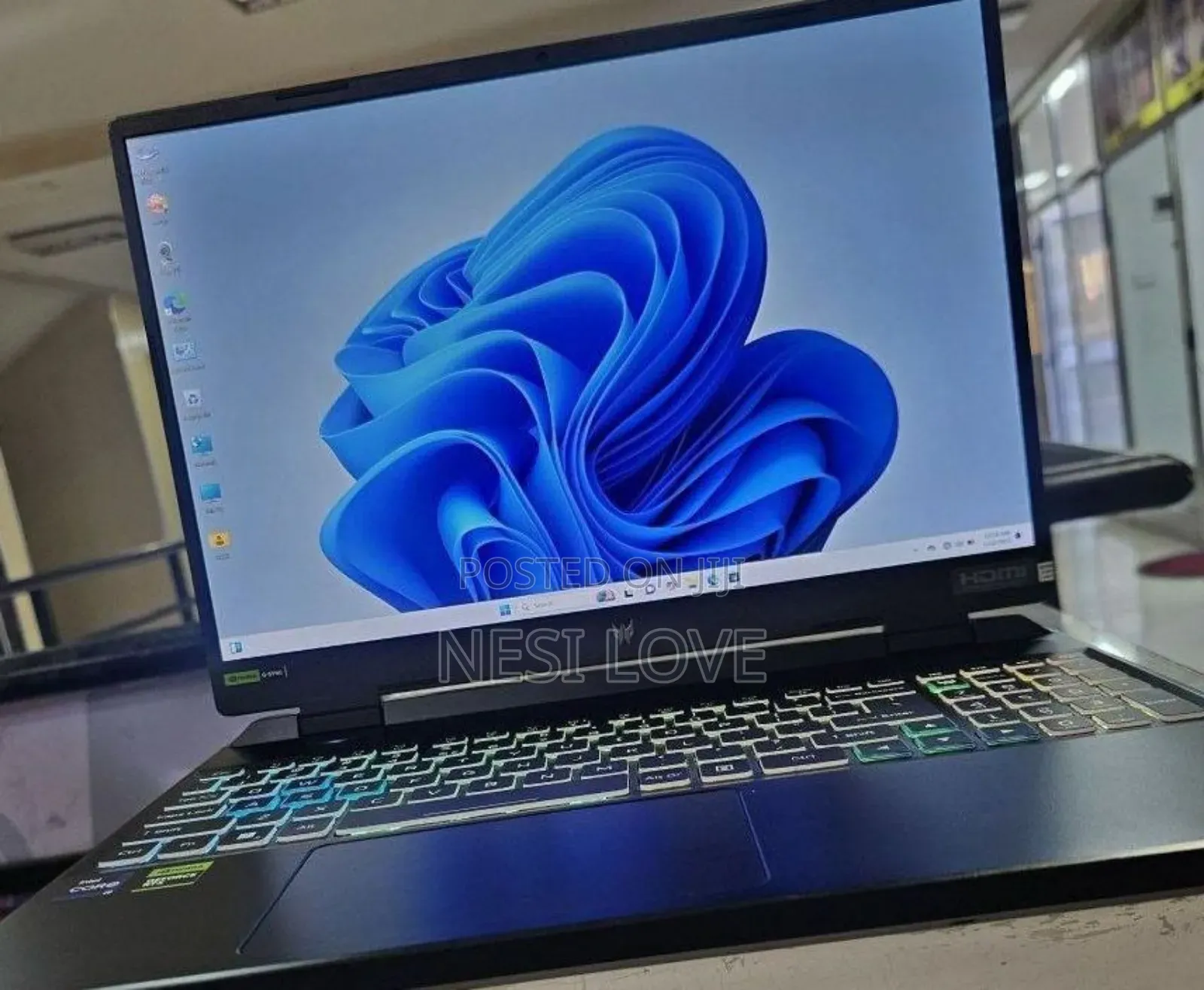 New Laptop Acer Predator Helios 300 16GB Intel Core I9 SSD 1T