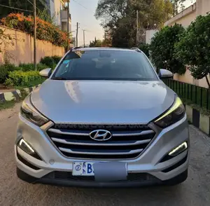 Photo - Hyundai Tucson 2018 Silver