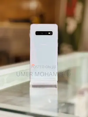 Photo - Samsung Galaxy S10 128 GB