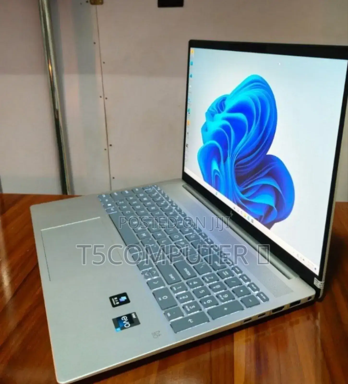 New Laptop HP Pavilion 14 16GB Intel Core I7 SSD 512GB