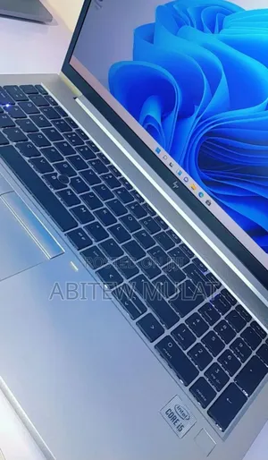 Photo - New Laptop HP EliteBook 850 8GB Intel Core I5 SSD 512GB