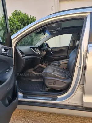 Hyundai Tucson 2018 Silver