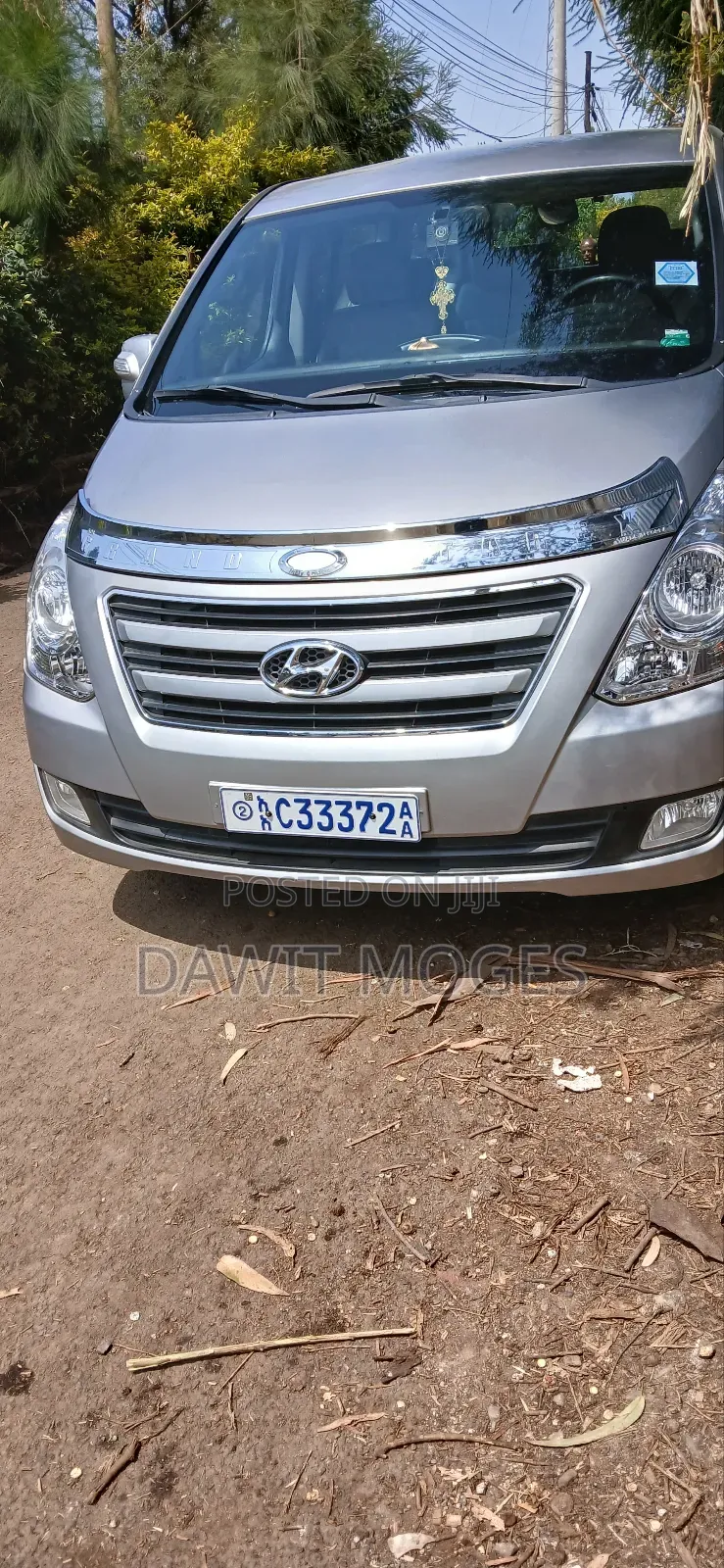 Hyundai H1 2016 Silver