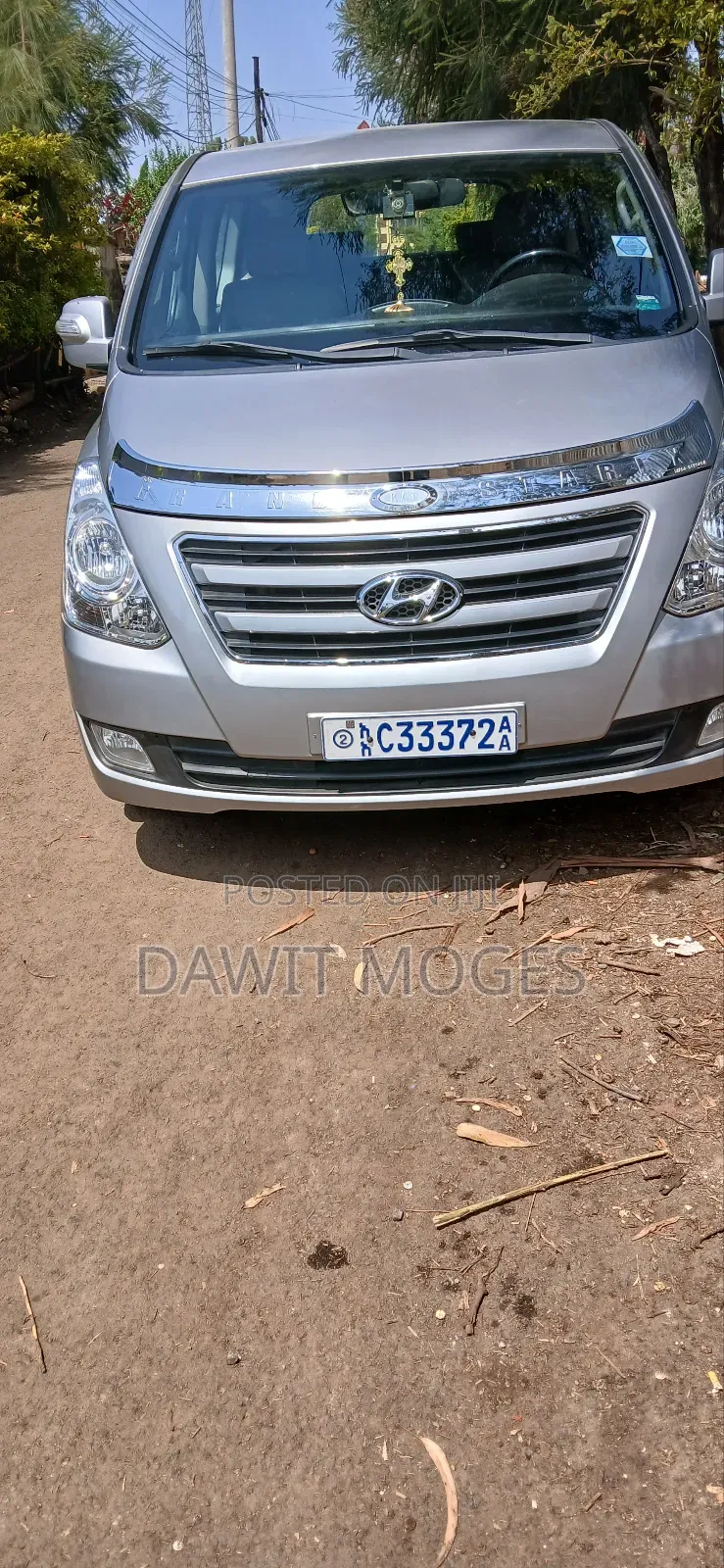 Hyundai H1 2016 Silver