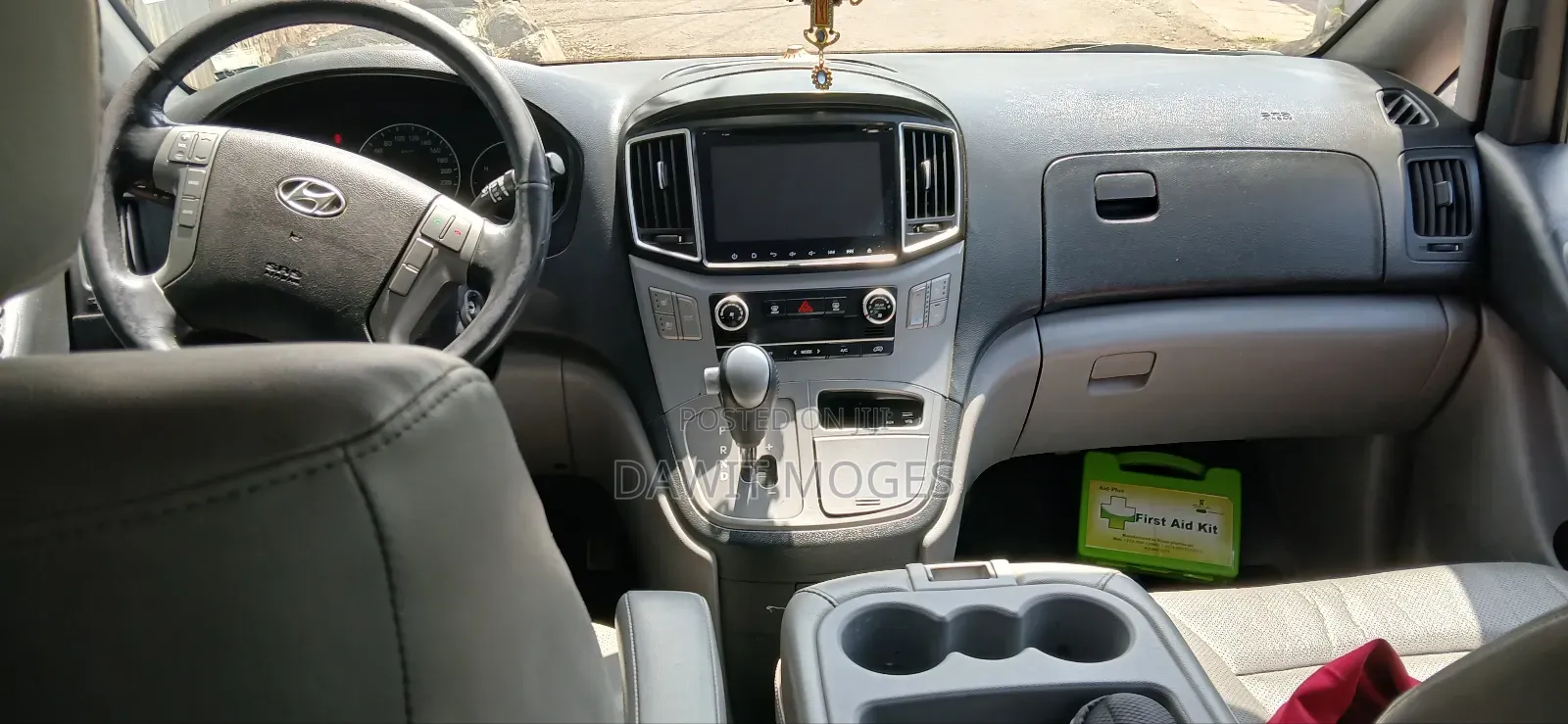 Hyundai H1 2016 Silver