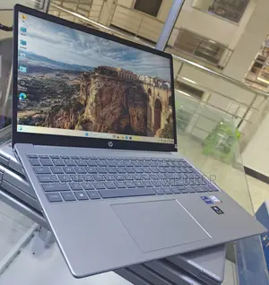 New Laptop HP Stream Notebook 16GB Intel Core I5 SSD 512GB