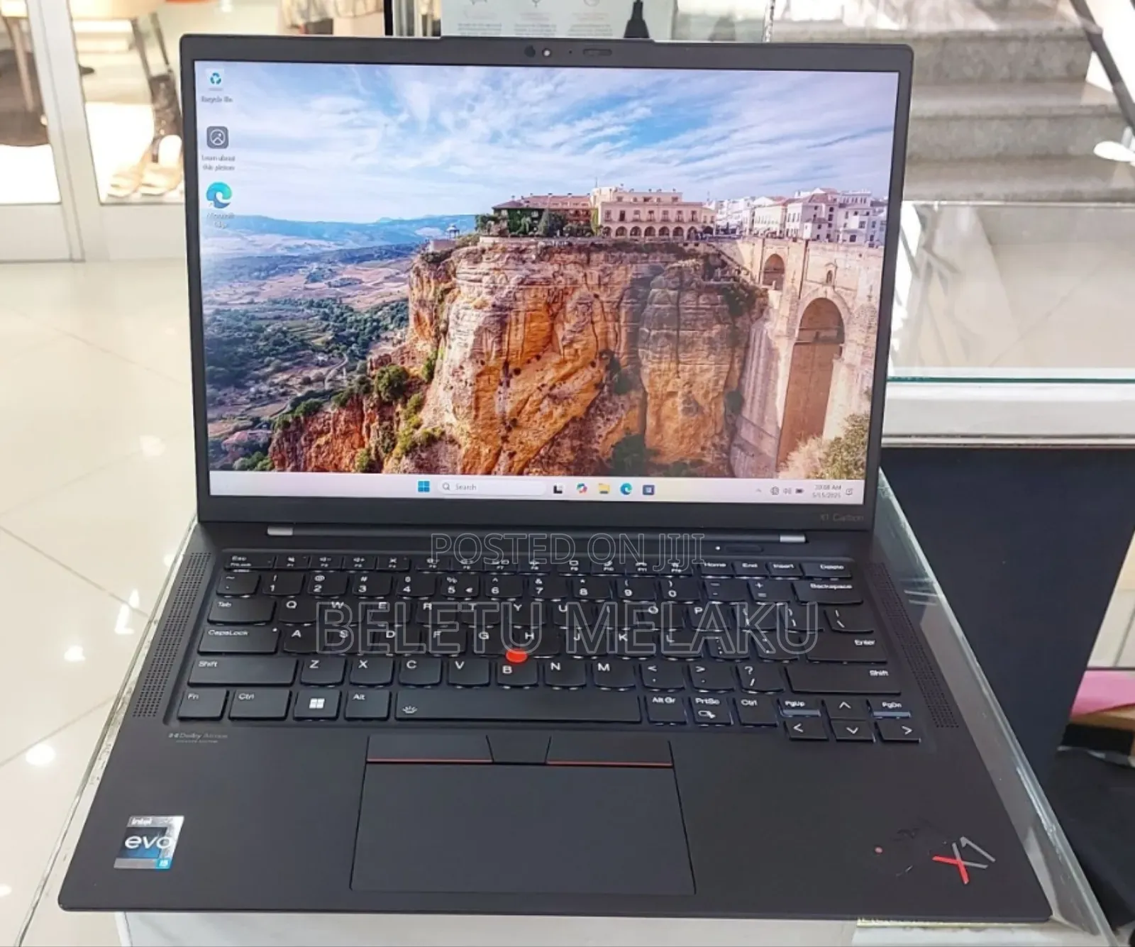 New Laptop Lenovo ThinkPad X1 Carbon 16GB Intel Core I5 SSD 512GB