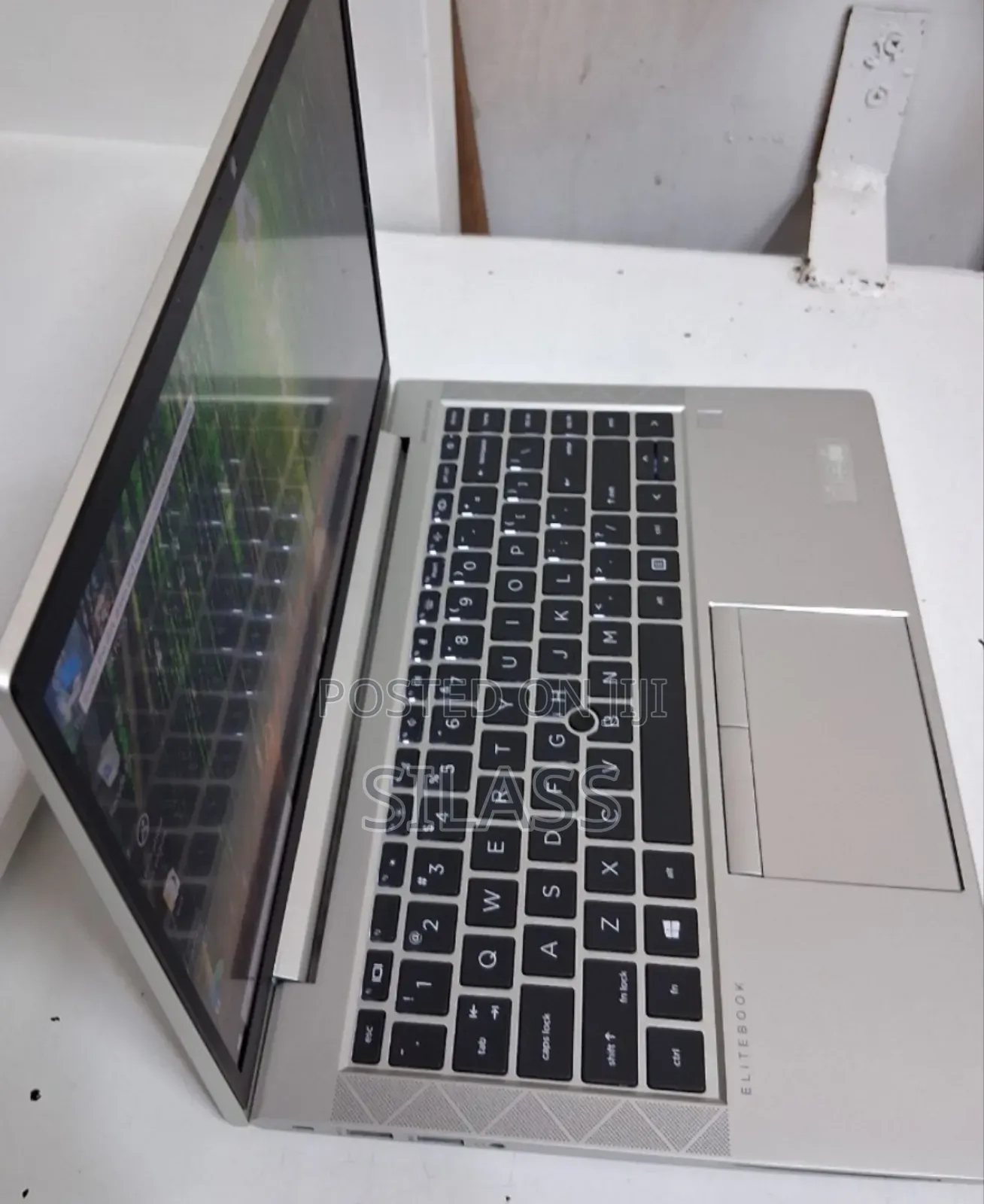 New Laptop HP EliteBook 840 G8 16GB Intel Core i5 SSD 512GB