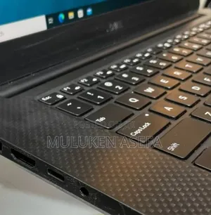 New Laptop Dell Precision 15 3520 16GB Intel Core I7 SSD 512GB