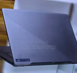 New Laptop Asus ROG Zephyrus G15 16GB Intel Core I7 SSD 1T