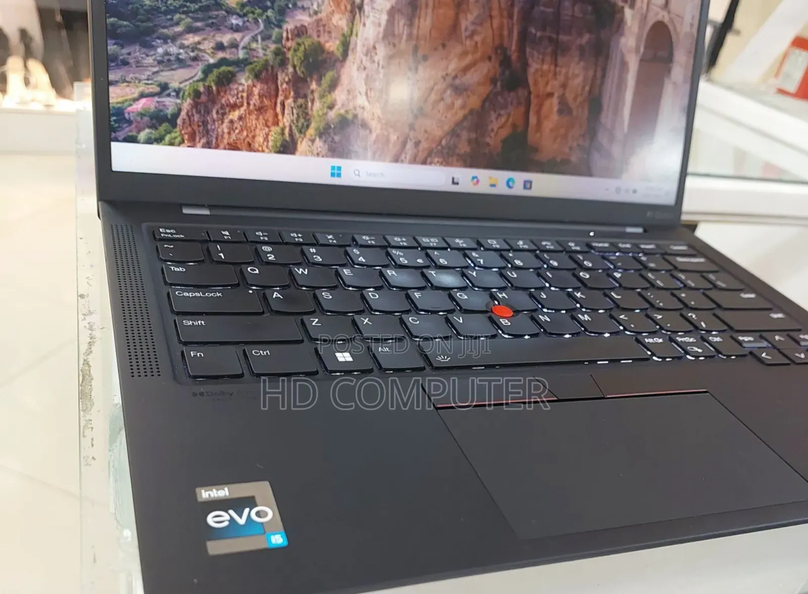 New Laptop Lenovo ThinkPad X1 Carbon 16GB Intel Core I5 SSD 512GB