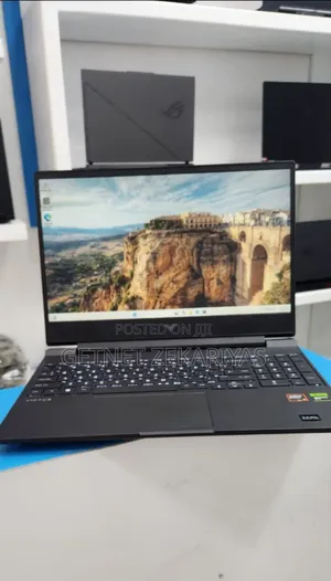 Photo - New Laptop HP Victus 15 16GB AMD Ryzen 5 SSD 1T