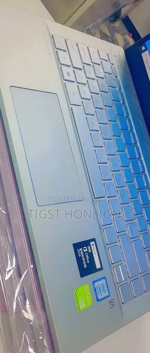 Laptop HP Pavilion 14 16GB Intel Core I7 SSD 512GB