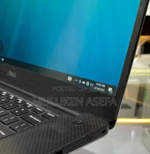 New Laptop Dell Precision 15 3520 16GB Intel Core I7 SSD 512GB