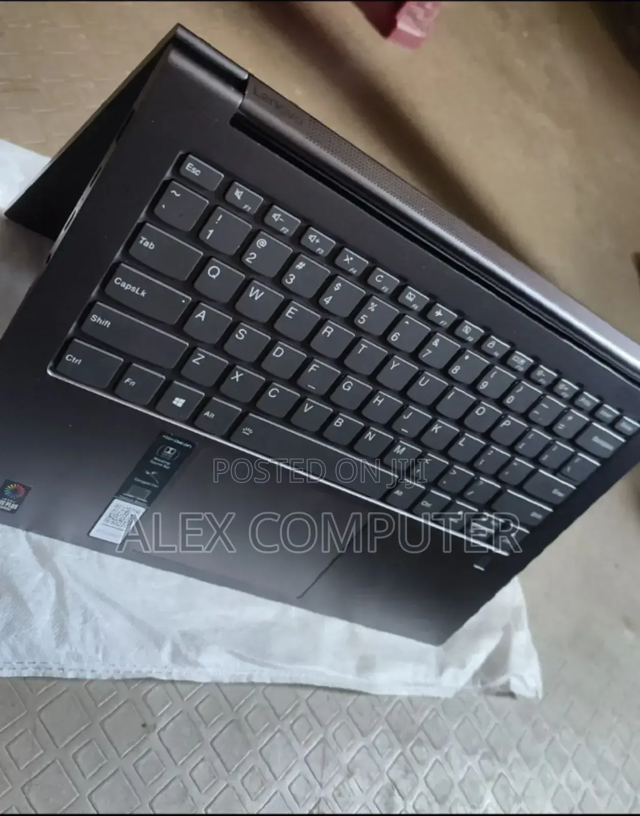 New Laptop Lenovo Yoga C930 16GB Intel Core I7 SSD 512GB